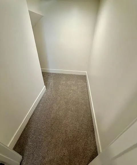 159 S 160 E — Photo 13
