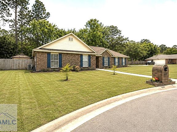 2nd image of 521 Bennington Ct