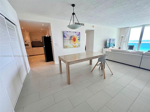 4th image of 3801 S Ocean Dr APT 11M