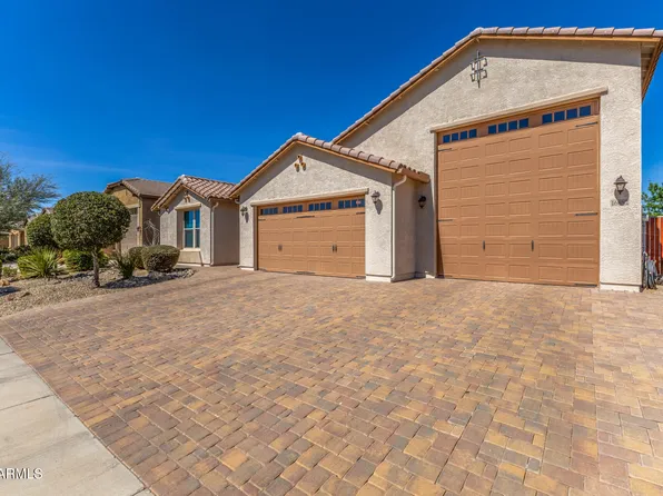 16882 W CIELO GRANDE Avenue, Surprise, AZ 85387