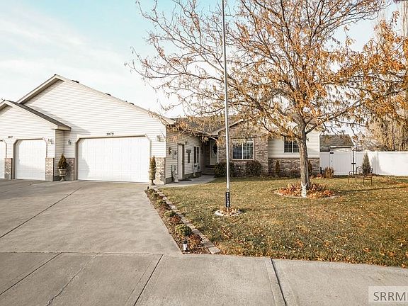 2nd image of 3079 E Willowwood Cir