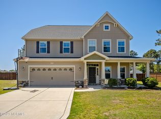 322 Red Cedar Dr, Sneads Ferry, NC 28460