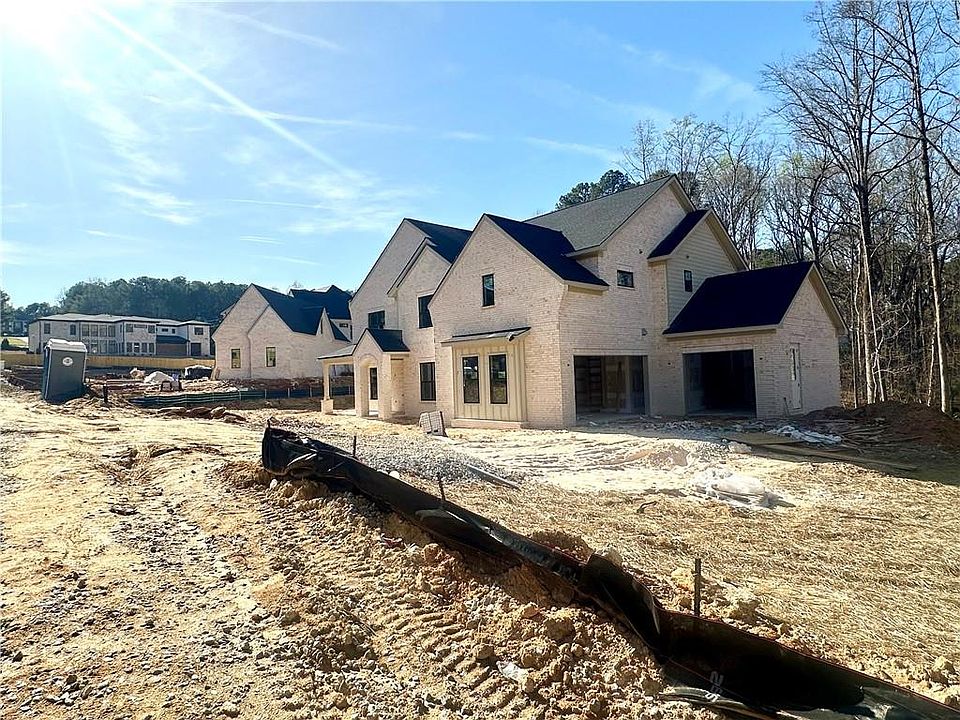2nd image of 1560 Ewing Chapel Rd