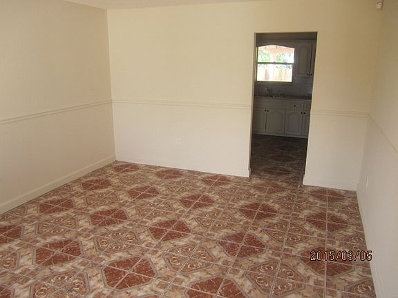 3rd image of 19212 NW 35th Ave