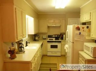 911 Water Locust Dr, Bryan, TX 77803
