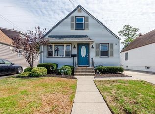62 Westcott St, Inwood, NY