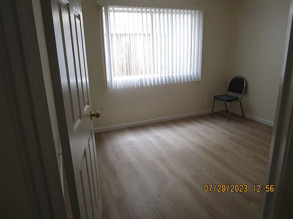 3rd image of 1958 Pacific Beach Dr #1