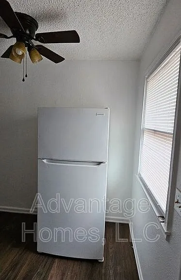 726 N 70th St — Photo 6