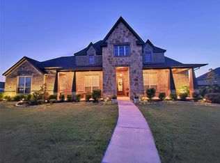 125 Diamond Ln, Waxahachie, TX 75165
