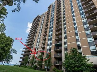 500 Green Rd #303, Hamilton, ON L8E3M6