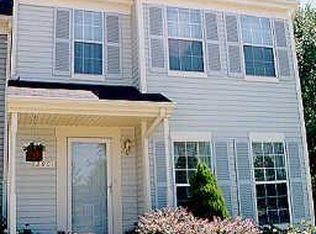 2901 Strauss Ter, Silver Spring, MD 20904