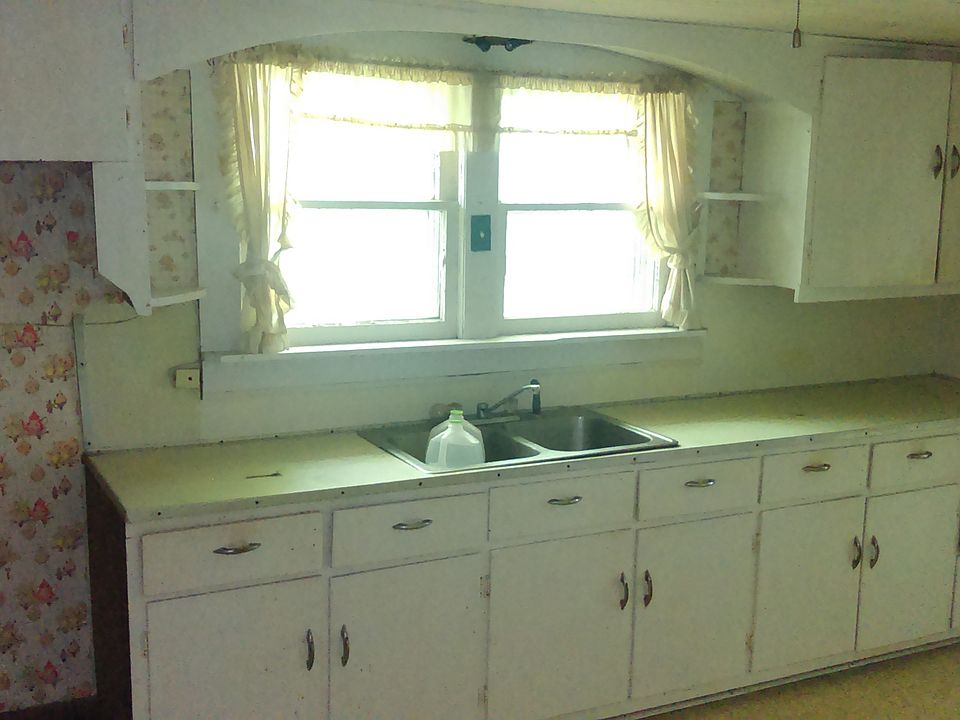 2nd image of 216 S Sassafrass St