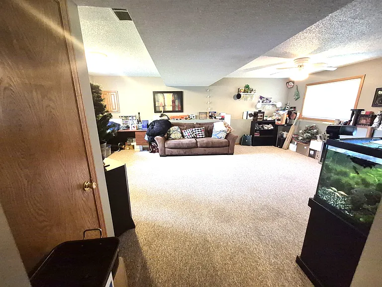 12722 Independence Ave — Photo 10