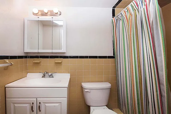 Rented by LG Fairmont Group | media 28