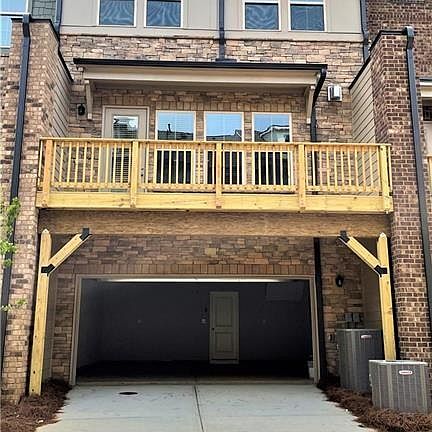 5th image of 3758 Duke Center Way