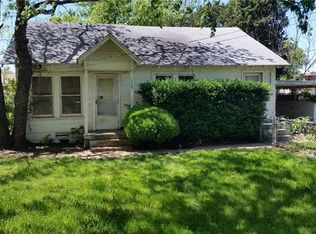 1127 Milner Rd, Irving, TX 75061