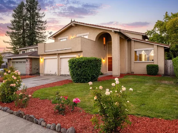 188 Firethorn Drive, Rohnert Park, CA 94928