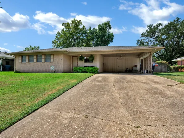 3010 W Cavett Dr, Shreveport, LA 71104