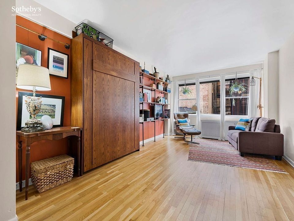 1st image of 430 W 34th St APT 4J