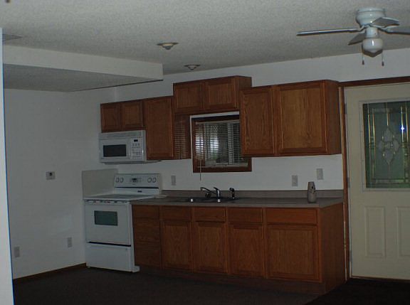 5th image of 11004 Basswood Ct