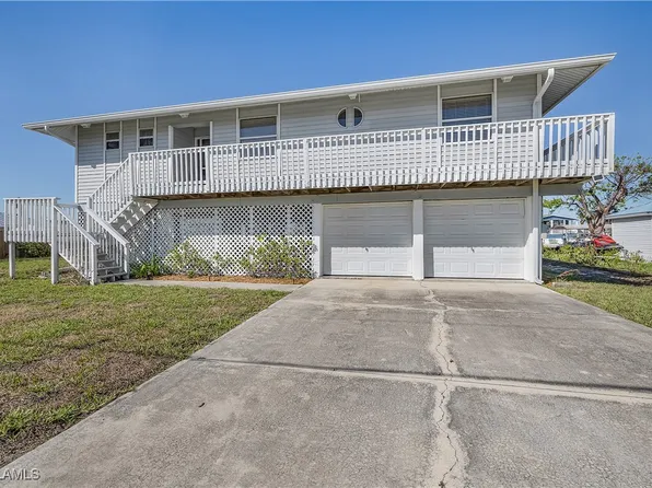 2543 Sanibel Blvd, Saint James City, FL 33956