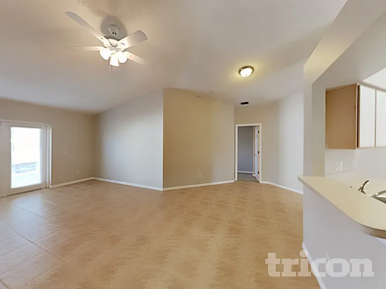 13232 Prestwick Dr — Photo 3