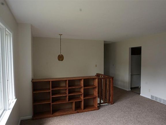 4th image of 2707 Homer Ave