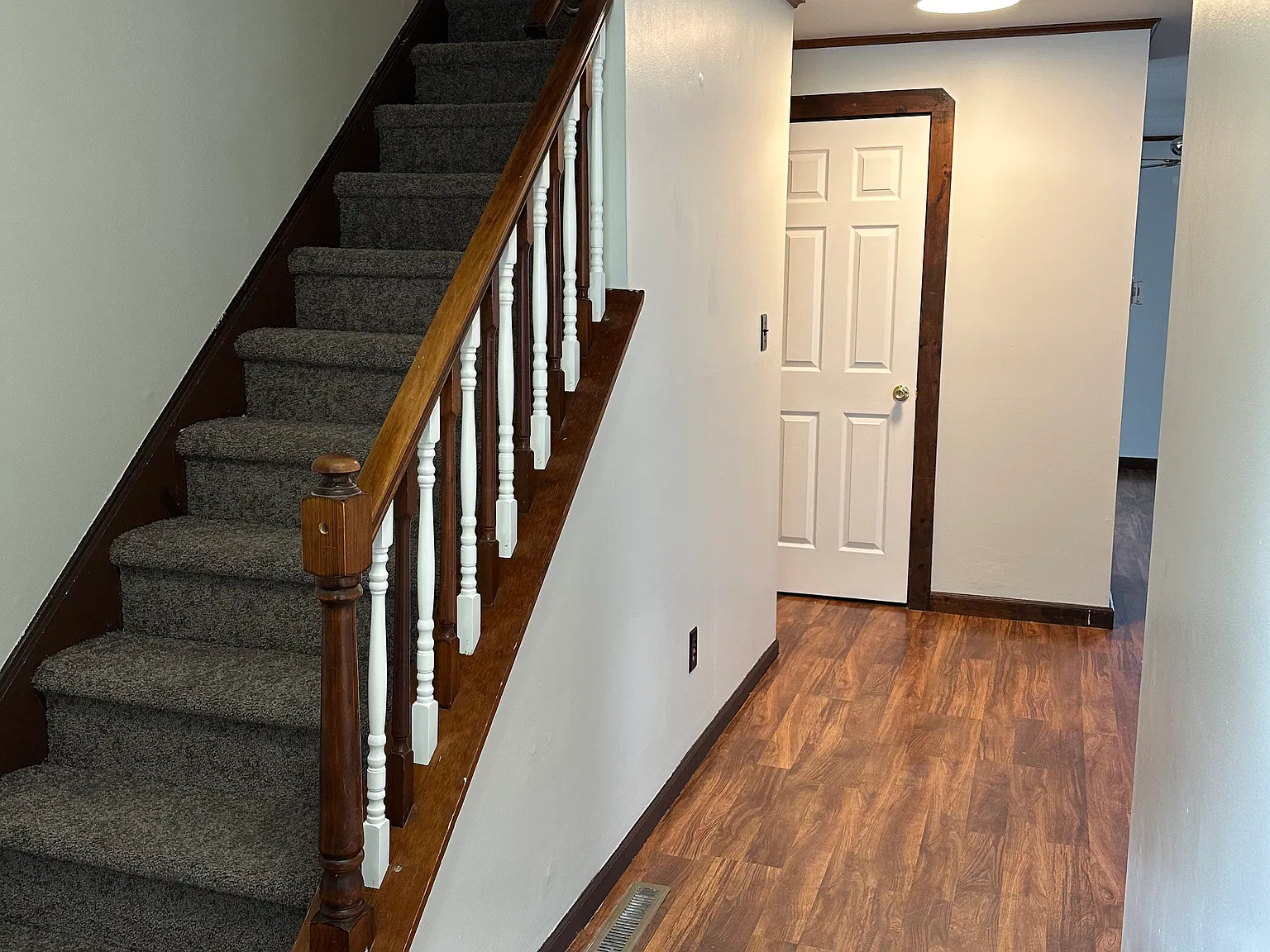 3 bed, 1480 sqft, $2,050 — Photo 3
