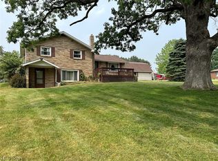 4497 Yackey Dr NW, Strasburg, OH 44680