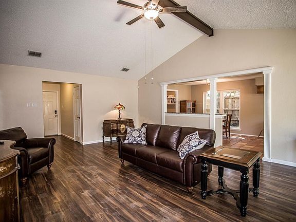 5th image of 3405 Palomino Dr