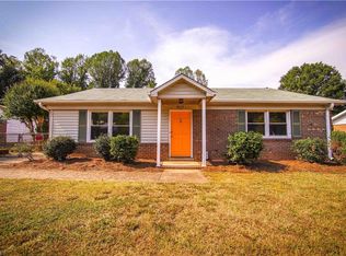 2612 Norwood Dr, Greensboro, NC 27407