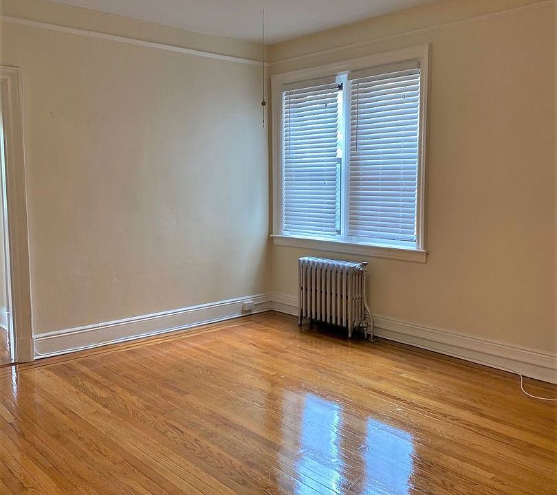 1 OMBergenfield Portfolio LLC Apartment Rentals Bergenfield, NJ