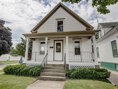 1438 Thurston Ave, Racine, WI, 53405