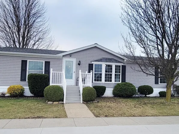 70 E Bass Cir, Lakeside Marblehead, OH 43440