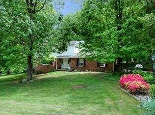 137 Washington Dr, Fayette City, PA