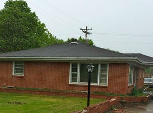 1268 E College Ave, Stanton, KY 40380