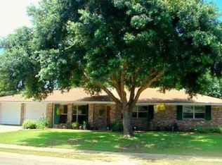 569 Mockingbird Dr, Long Beach, MS 39560