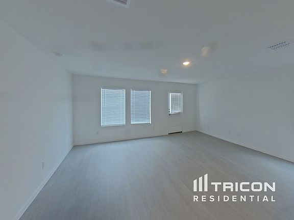 3rd image of 1612 Lercara Ln