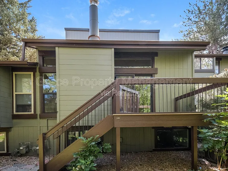 4608 Greenbriar Ct — Photo 22