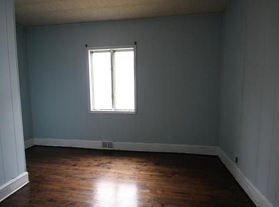 4th image of 1015 N 15th Ave