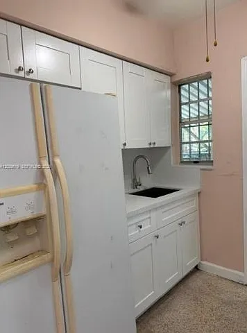 75 SW 72nd Ave — Photo 17