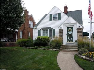 275 E 210th St, Euclid, OH 44123