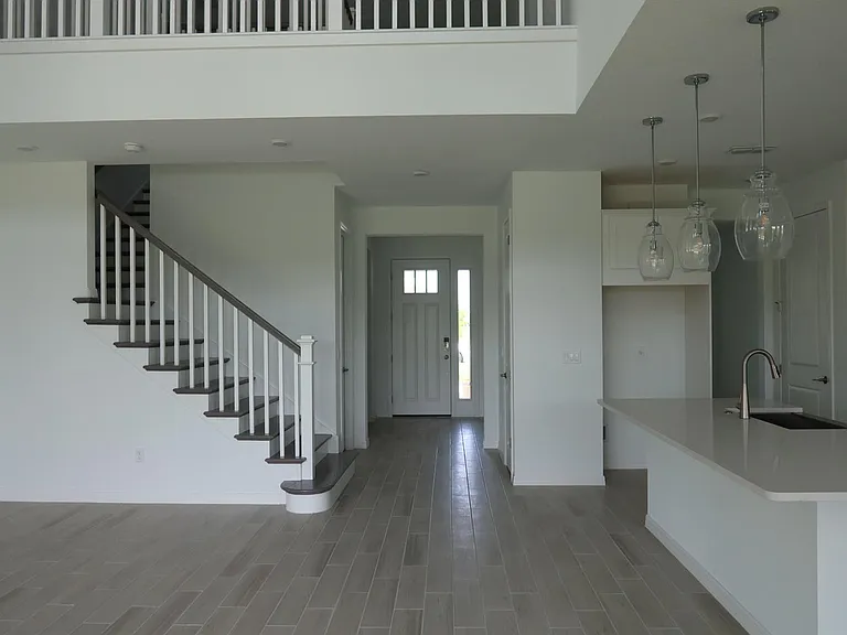 11629 SW Macelli Way — Photo 4