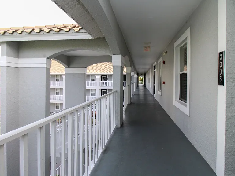 519 Roma Ct #3305 — Photo 11