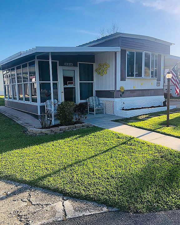 1st image of 403 Kristi Dr