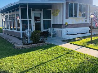 403 Kristi Dr, Leesburg, FL 34788