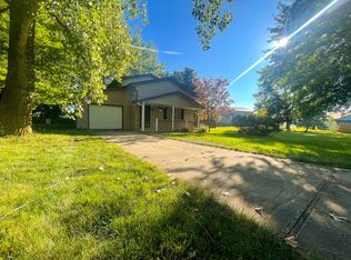 1782 S Connie Dr, Crawfordsville, IN 47933