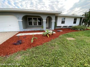 699 Fairhaven St NE, Palm Bay, FL 32907