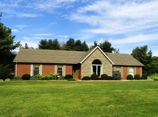 75 Lanai Ln, Campbellsville, KY 42718