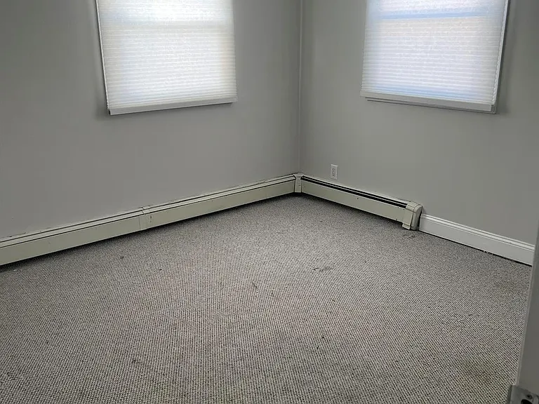 822 9th St — Photo 7